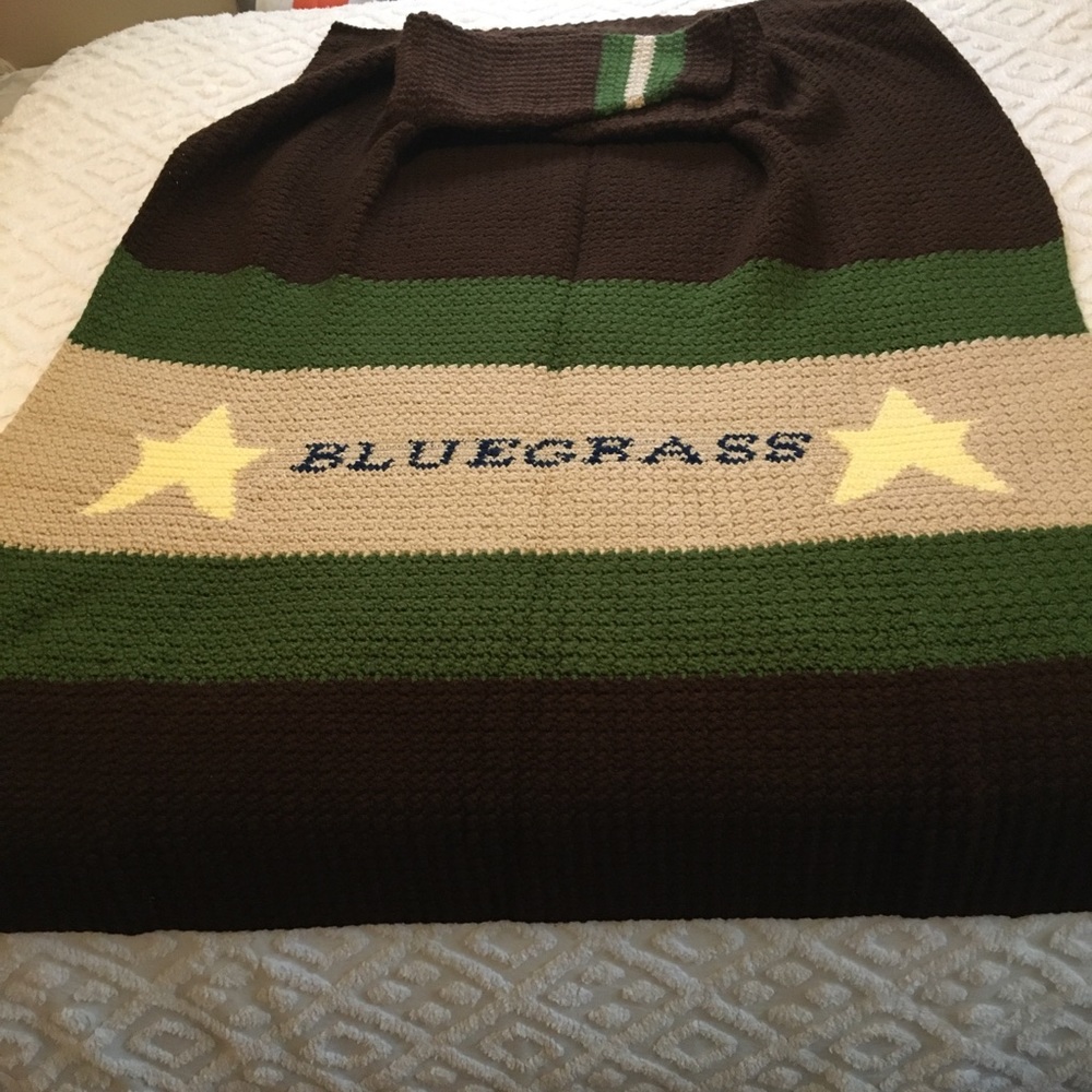 Wearable Throw